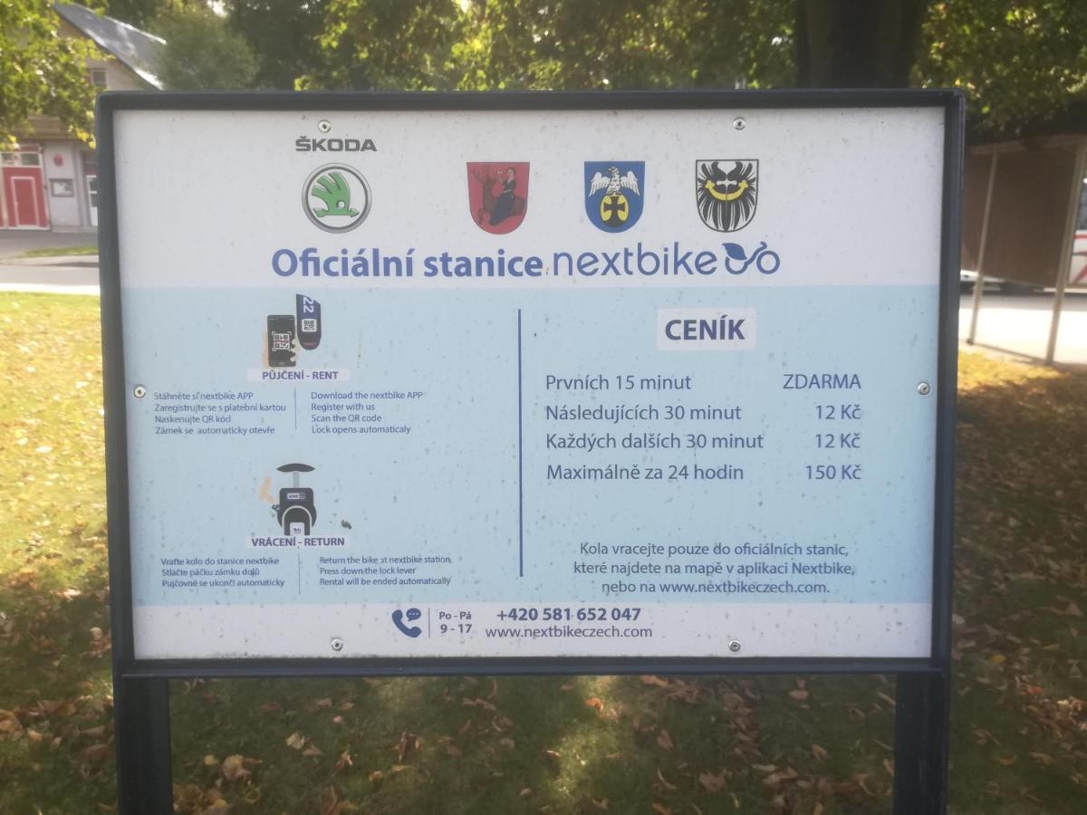 Penzion 411 Solnice Екстер'єр фото